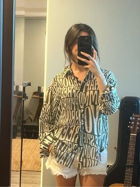 Groovy shirt